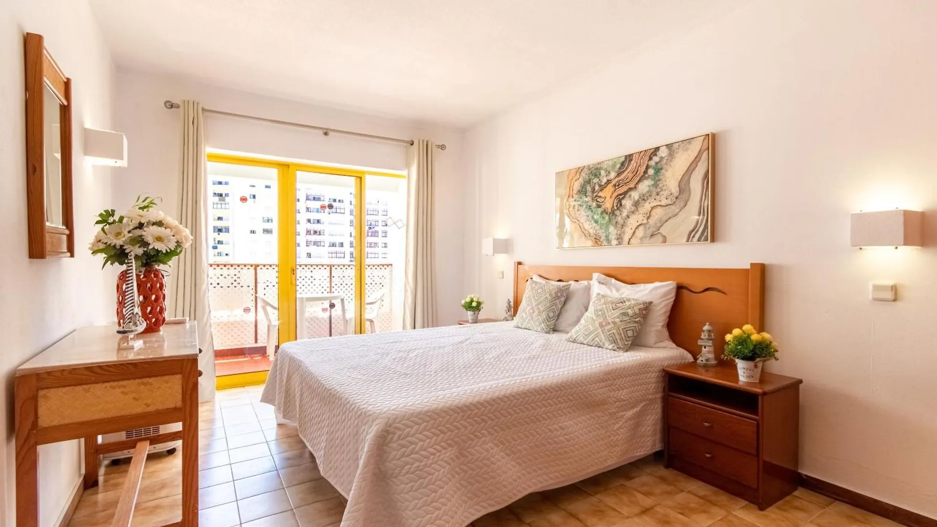 Apartment Rocha Oceanshore By Encantos Do Algarve - 706 Portimao